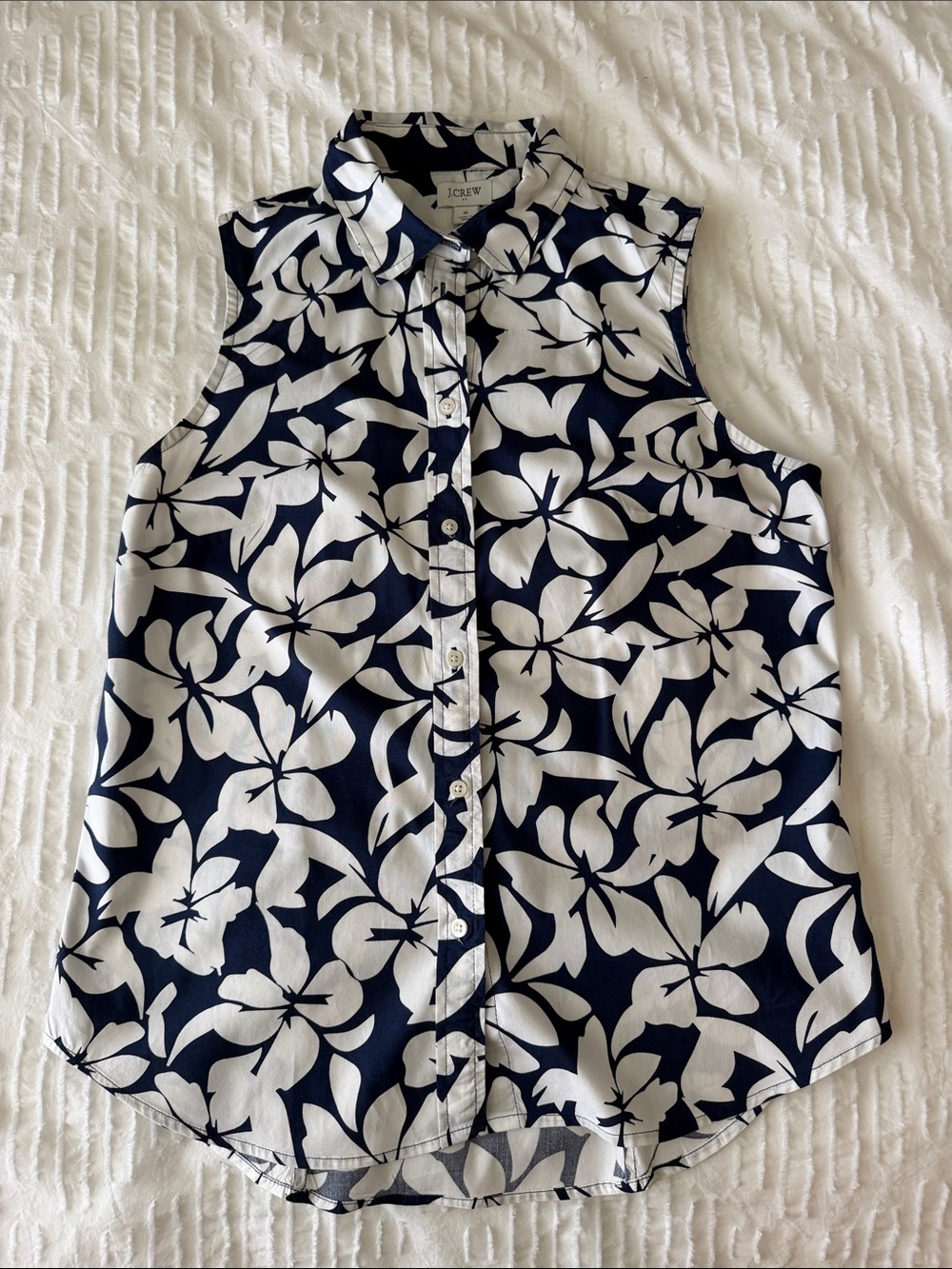 J. Crew Factory Navy and White Sleeveless Floral Button-Down
